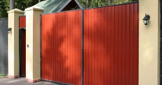 Купить ворота из профнастила Тобольск, цена от 4131 руб.